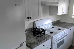 1727 5th Ave, Olivehurst, CA 95961 - Photo 5