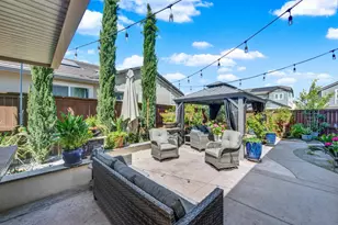 1821 Estrada Dr, Woodland, CA 95776 - Photo 69