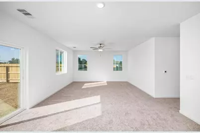 935 S Rossi Avenue, Stockton, CA 95215 - Photo 5