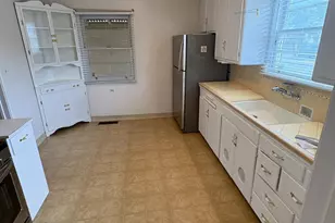 59 E Monterey Ave, Stockton, CA 95204 - Photo 9