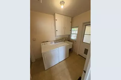 59 E Monterey Avenue, Stockton, CA 95204 - Photo 11