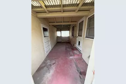 59 E Monterey Avenue, Stockton, CA 95204 - Photo 19