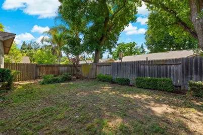 1807 Raintree Place, Davis, CA 95618 - Photo 43