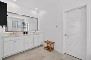5353 Lopez Lk Wy, Sacramento, CA 95835 - Photo 33