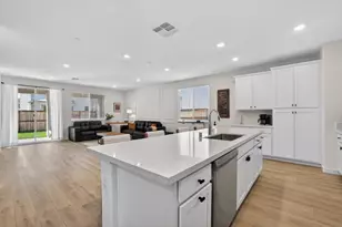 5353 Lopez Lk Wy, Sacramento, CA 95835 - Photo 21
