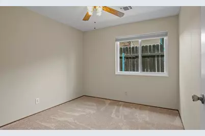 2788 Catania Way, Sacramento, CA 95826 - Photo 21