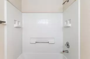 4900 Dover Ln, Sacramento, CA 95842 - Photo 27