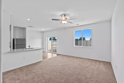 934 S Del Mar Avenue, Stockton, CA 95215 - Photo 3