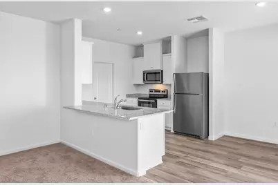 934 S Del Mar Avenue, Stockton, CA 95215 - Photo 5