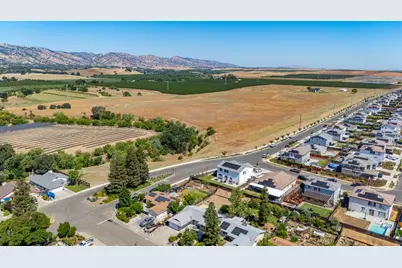 1039 Roosevelt Avenue, Winters, CA 95694 - Photo 57