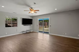 1039 Roosevelt Ave, Winters, CA 95694 - Photo 11