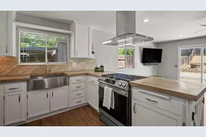 1039 Roosevelt Avenue, Winters, CA 95694 - Photo 17