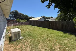 10 G St, Isleton, CA 95641 - Photo 25