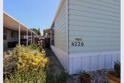 4226 Floral, Sacramento, CA 95834 - Photo 3