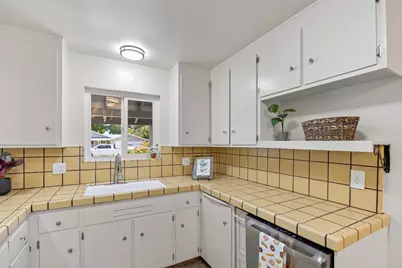 301 Rosa Avenue, Winters, CA 95694 - Photo 15