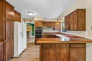 10401 Hollydale Way, Rancho Cordova, CA 95670 - Photo 1