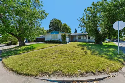10401 Hollydale Way, Rancho Cordova, CA 95670 - Photo 3