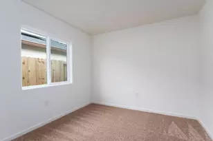 1075 Aiden Dr, Newman, CA 95360 - Photo 13