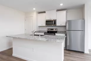 1075 Aiden Dr, Newman, CA 95360 - Photo 5