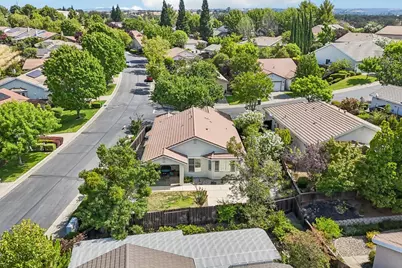 2900 Greens Court, Rocklin, CA 95765 - Photo 7