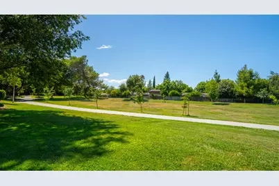 2139 Bella Casa Street, Davis, CA 95616 - Photo 35