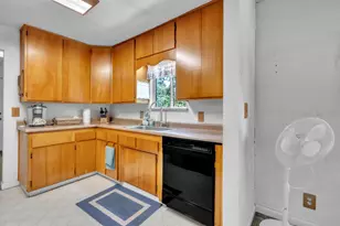1728 Circle Dr, Isleton, CA 95641 - Photo 15