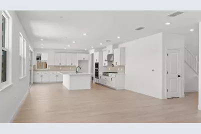 401 Crescent Moon, Roseville, CA 95747 - Photo 11