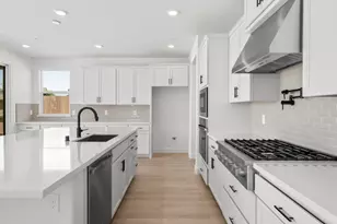 401 Crescent Moon, Roseville, CA 95747 - Photo 17