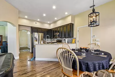 7817 Wymark Drive, Elk Grove, CA 95758 - Photo 27
