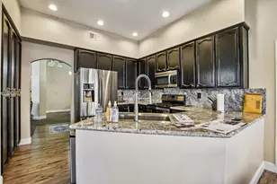 7817 Wymark Dr, Elk Grove, CA 95758 - Photo 25