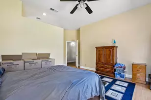 7817 Wymark Dr, Elk Grove, CA 95758 - Photo 15