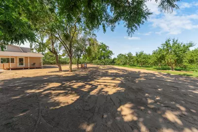 401 N Indiana Avenue, Modesto, CA 95357 - Photo 51