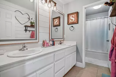 1742 Duke Court, Tracy, CA 95377 - Photo 15