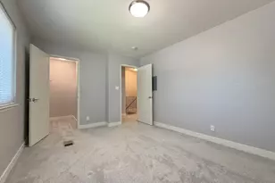 4516 Greenholme Dr, Sacramento, CA 95842 - Photo 39