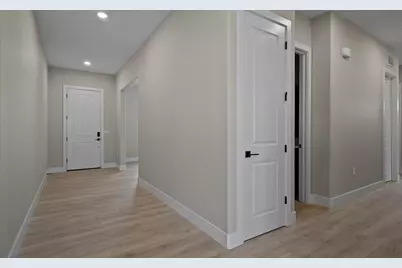 418 E Cerrado Way, Mountain House, CA 95391 - Photo 5