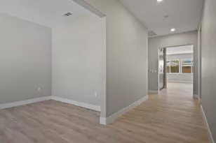 418 E Cerrado Wy, Mountain House, CA 95391 - Photo 3