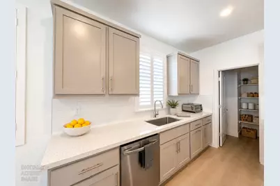 300 Birch Ranch Way, Patterson, CA 95363 - Photo 23