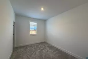 300 Birch Ranch Wy, Patterson, CA 95363 - Photo 7