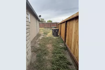9231 Darby Court, Stockton, CA 95209 - Photo 37