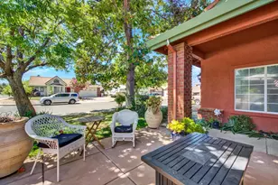 1009 Hillview Ln, Winters, CA 95694 - Photo 17