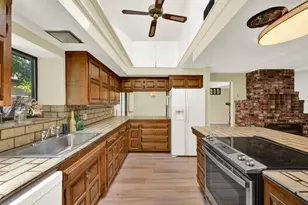 2225 Franco Ln, Sacramento, CA 95821 - Photo 45