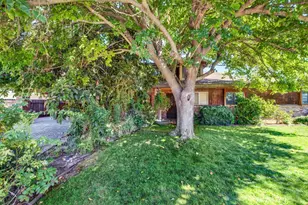 2225 Franco Ln, Sacramento, CA 95821 - Photo 11