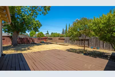 2043 Edwin Way, Sacramento, CA 95825 - Photo 19
