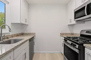 2043 Edwin Wy, Sacramento, CA 95825 - Photo 11