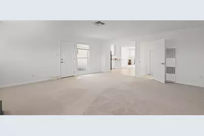 2043 Edwin Way, Sacramento, CA 95825 - Photo 7