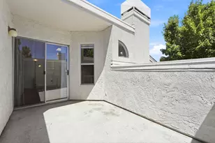 2581 Fulton Square Ln, Sacramento, CA 95821 - Photo 19