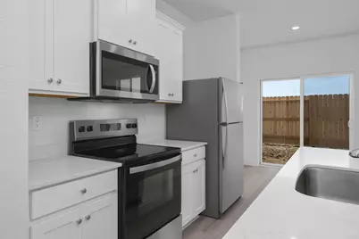 804 Helmsley Lane, Patterson, CA 95363 - Photo 5