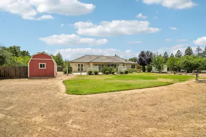 3293 E Woodson Avenue, Acampo, CA 95220 - Photo 17