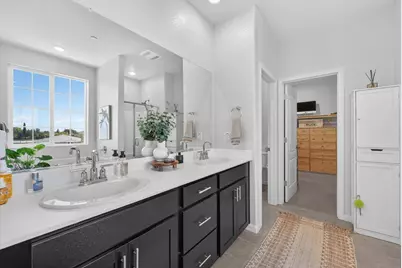 981 Carbahal Street, Winters, CA 95694 - Photo 33