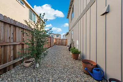 981 Carbahal Street, Winters, CA 95694 - Photo 43